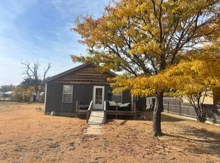 522 Allen Ave, Stinnett, TX 79083