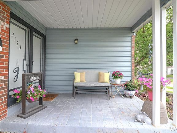 2nd image of 2123 Quirinal Ct