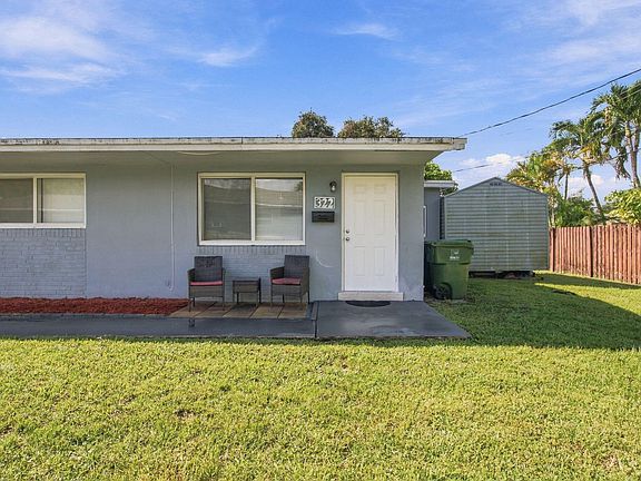 5th image of 320 SW 10th Terrace