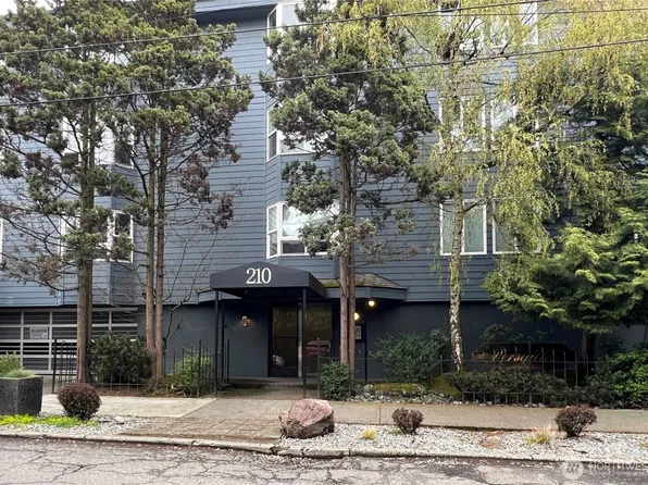 210 Boylston Avenue E #103, Seattle, WA 98102