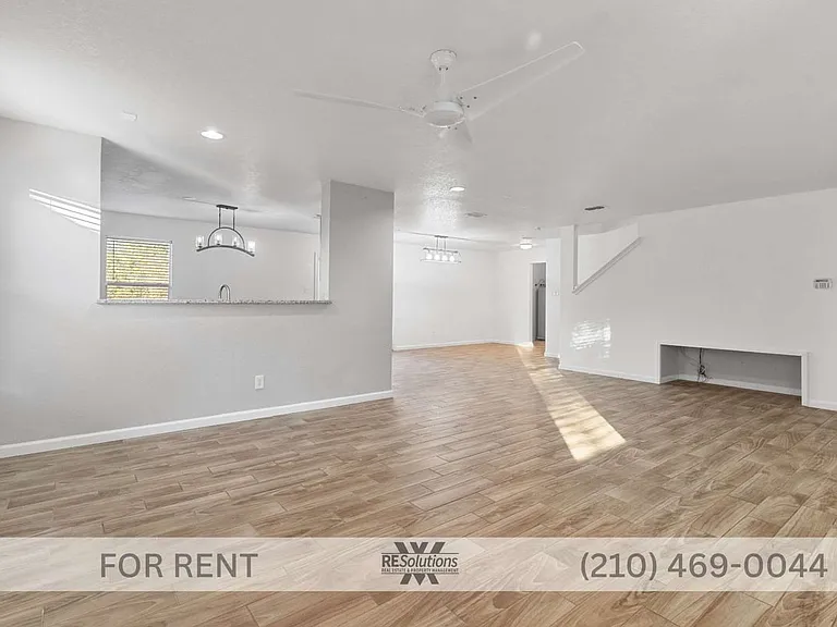 203 Shadbush St — Photo 8