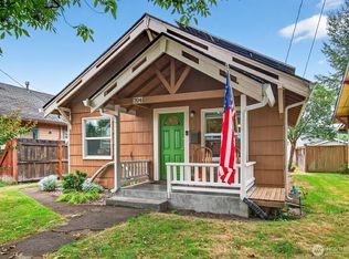 704 S 5th Ave, Kelso, WA