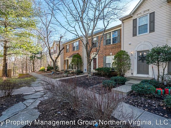 2nd image of 6907 Ridge Water Ct