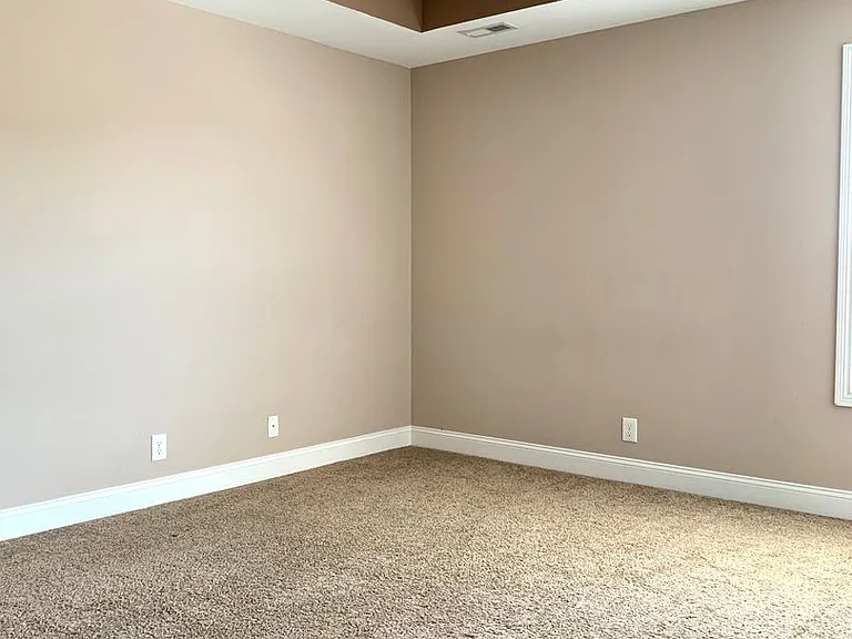 3488 Sikorsky Ln — Photo 32