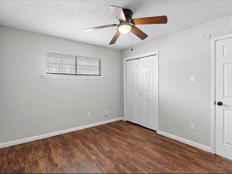 2819 Berry St #1 — Photo 7