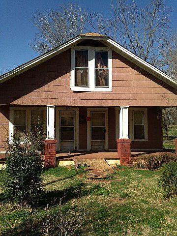 1st image of 509 Burkitt St