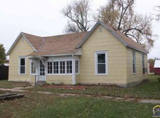 506 Locust St, Nortonville, KS 66060