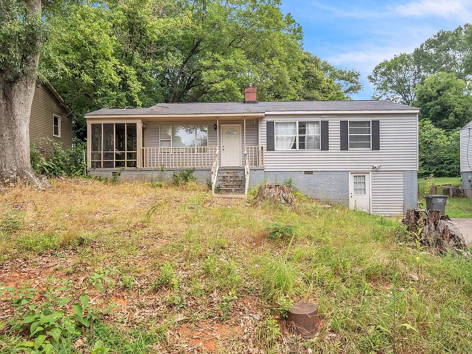 1st image of 10 Valley View Ln