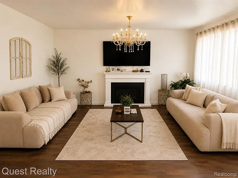 22730 Masonic Blvd — Photo 8