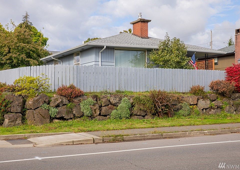 1st image of 2217 Trenton Ave
