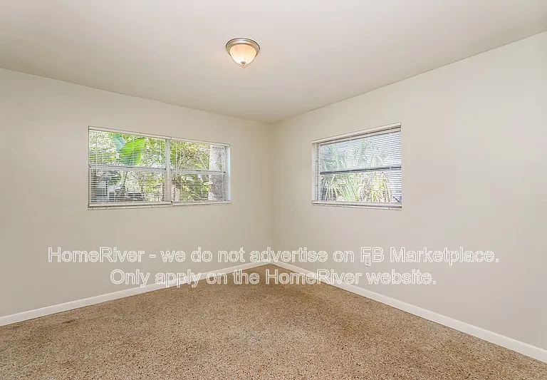 1903 W Spruce St — Photo 12