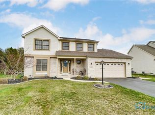 2314 Fawn Hollow Rd, Toledo, OH 43617