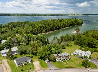1734 Harpswell Islands Rd, Orrs Island, ME 04066