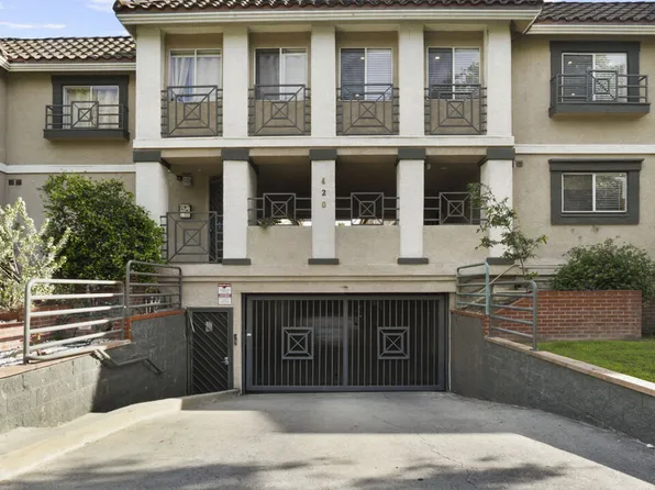 420 Riverdale Dr APT 11, Glendale, CA 91204