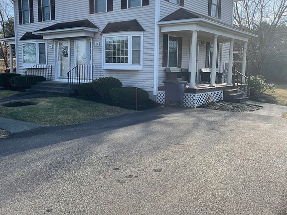 3rd image of 450A W Hollis St
