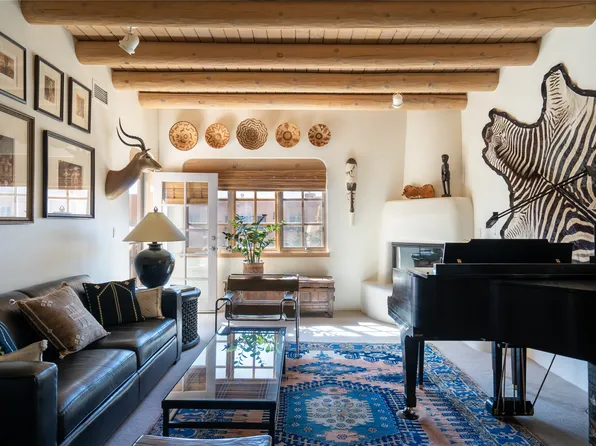 3101 Old Pecos Trl Unit 202, Santa Fe, NM 87505