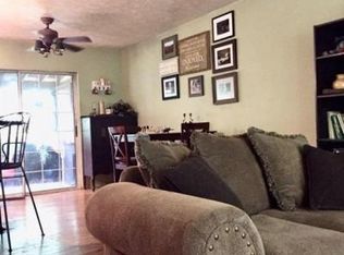 1056 Reunion Rd, Elkview, WV 25071