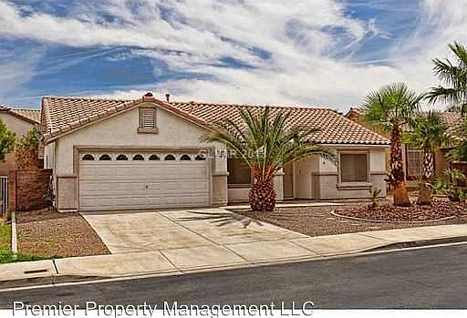 1st image of 312 Desert Knolls St