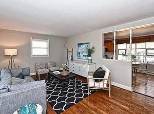 1901 Bentley Pl, Charlotte, NC 28205