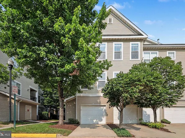 5148 Brittney Elyse Cir #T, Centreville, VA 20120