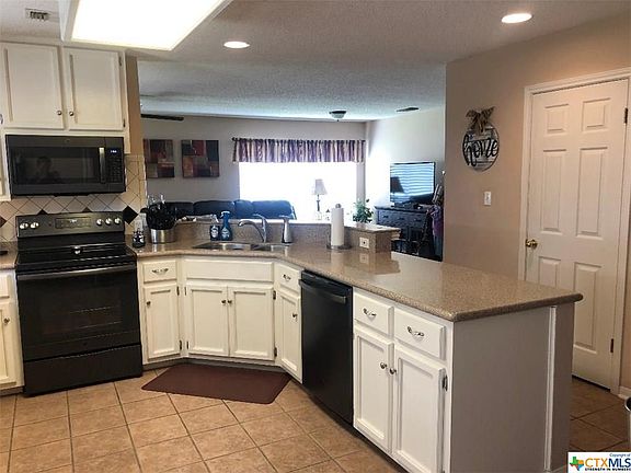 4th image of 409 Ashland Crk