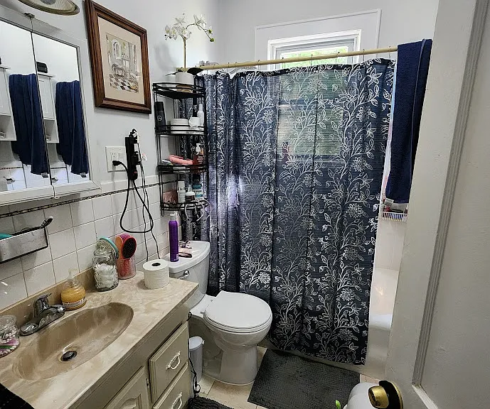611 W Blancke St #5 — Photo 10
