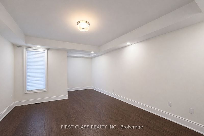 Richmond Hill Townhouse for rent - 4 Bedrooms — photo 7