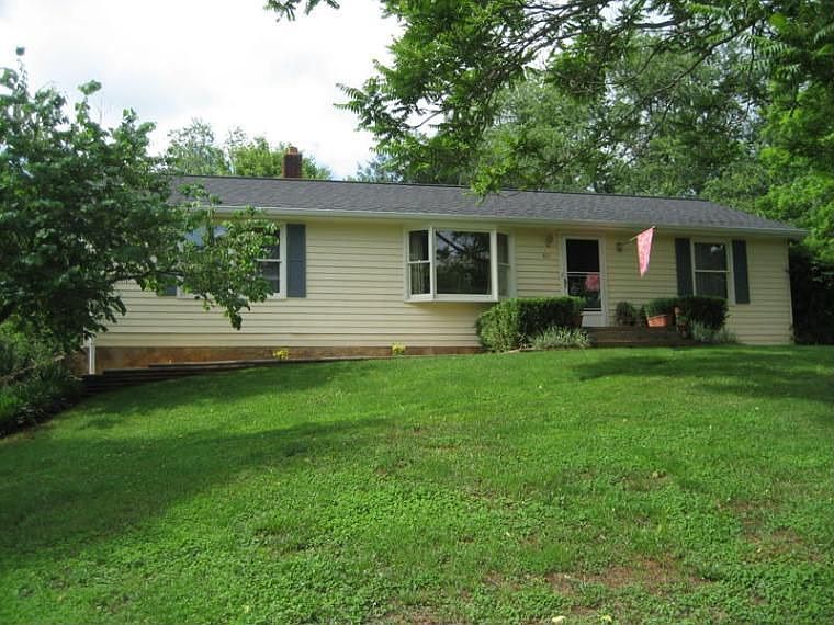 1st image of 451 Little Mountain Cir