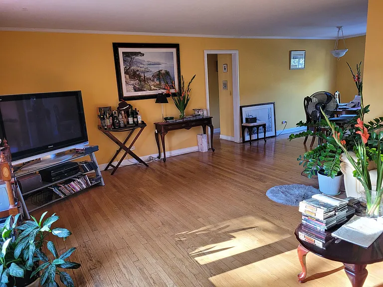 1927 Sherman Ave — Photo 13