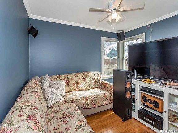 5th image of 117 Garden Dr