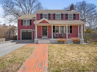 23 Neal St, Portland, ME 04102