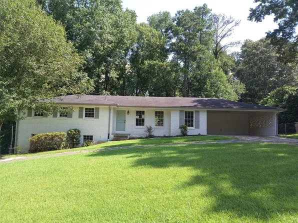 6181 Shallow Wood Ln, Douglasville, GA 30135