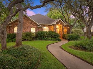 3702 Apache Forest Dr, Austin, TX 78739