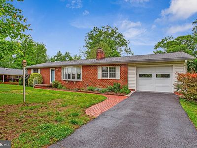 6721 Pine Dr, Columbia, MD, 21046