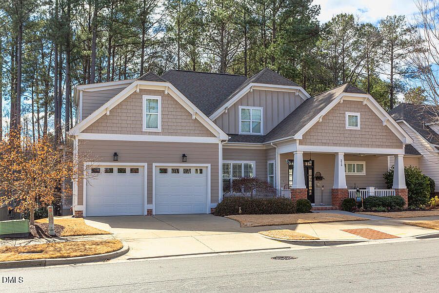 1st image of 218 Kinsale Dr