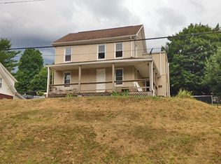 168 S Main St, Yoe, PA 17313