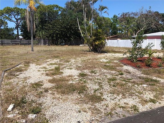5th image of 2740 Sunset Beach Dr
