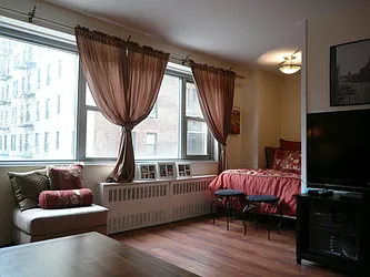 Rented by Cooper & Cooper Real Estate