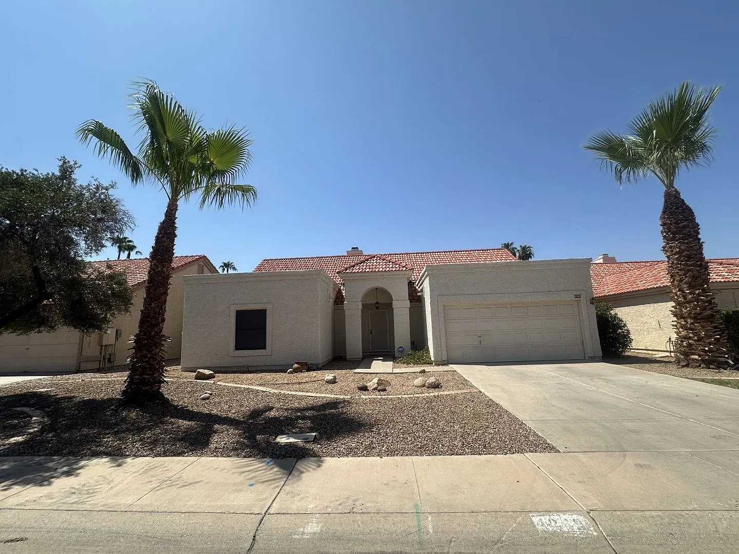 Gilbert Home With Private Pool Walking Distance To Freestone Park — Photo 3