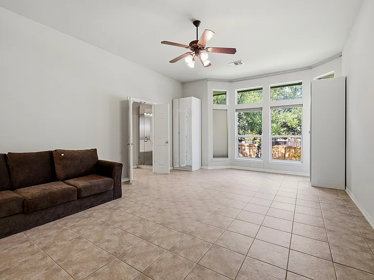 3013 Covington Pl — Photo 6