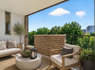 33 Pond Ave APT 609, Brookline, MA 02445