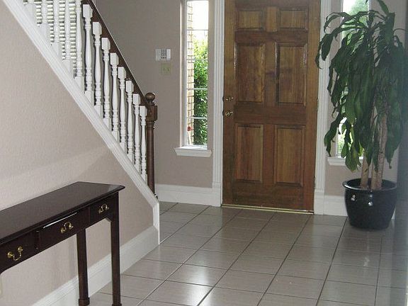 Nice Entryway!