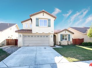 1645 Midnight Sun Dr, Beaumont, CA 92223