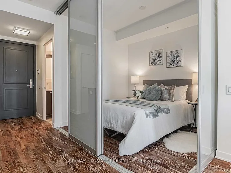 90 Park Lawn Rd #2502 — Photo 12