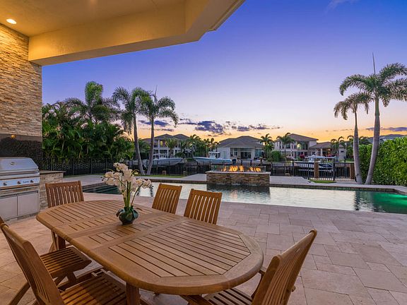 3rd image of 13949 Willow Cay Dr