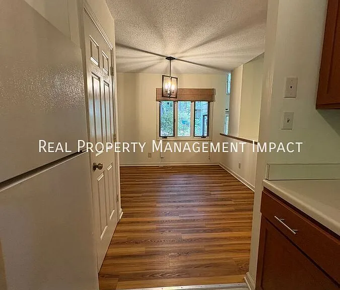 4422 Beechnut Ln — Photo 13