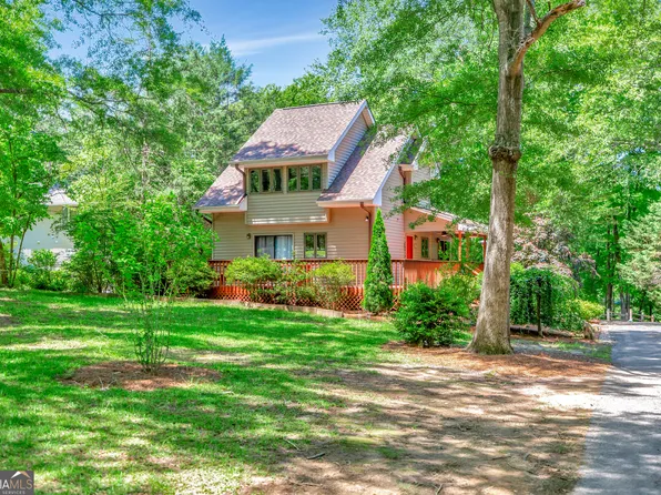 106 Snug Harbor Rd, Seneca, SC 29678