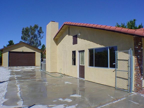 5th image of 7702 Pismo Ave