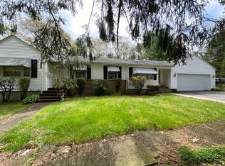 10 Stevenson Ave, Johnston, RI 02919