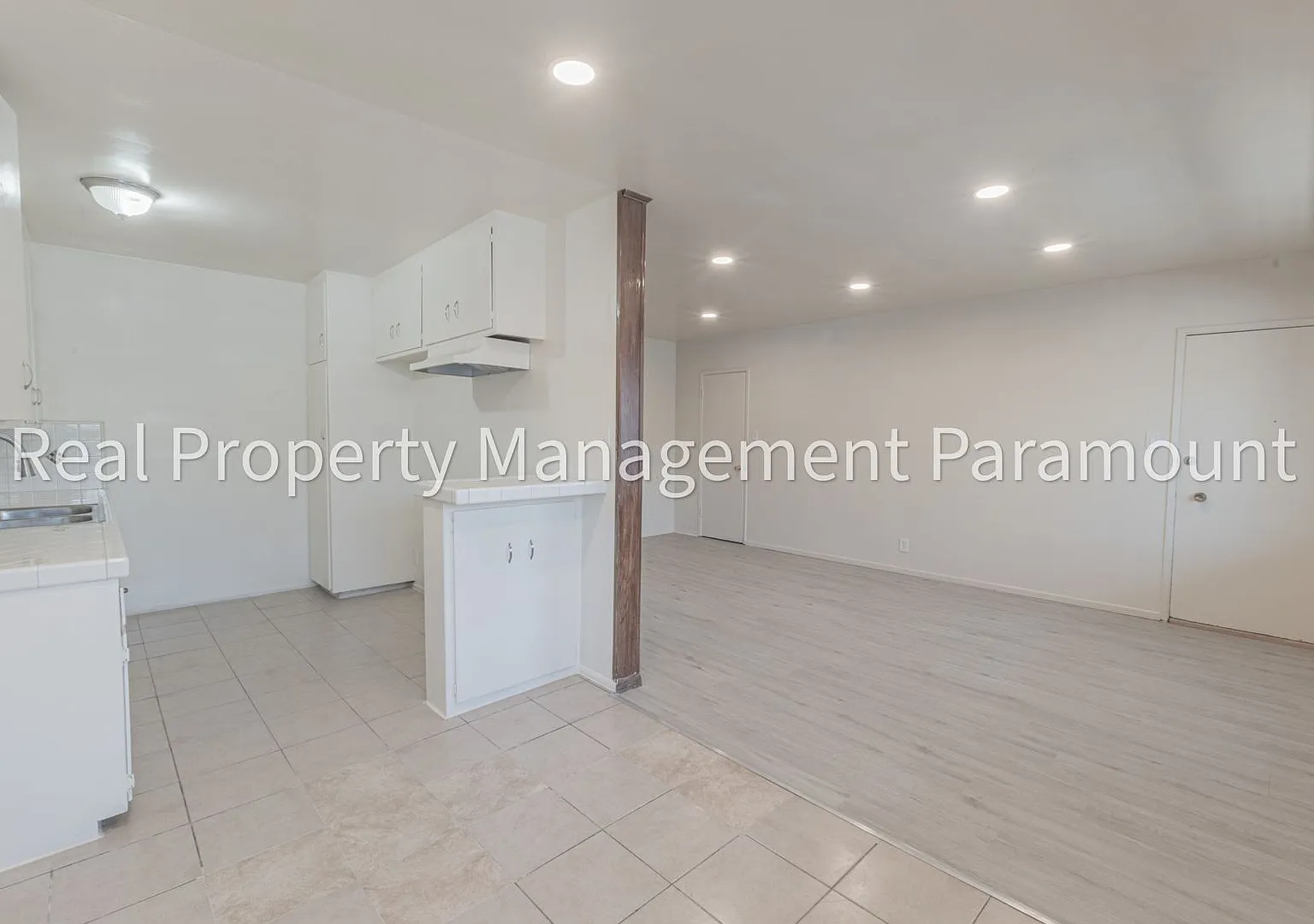 3910 Stevely Ave — Photo 4